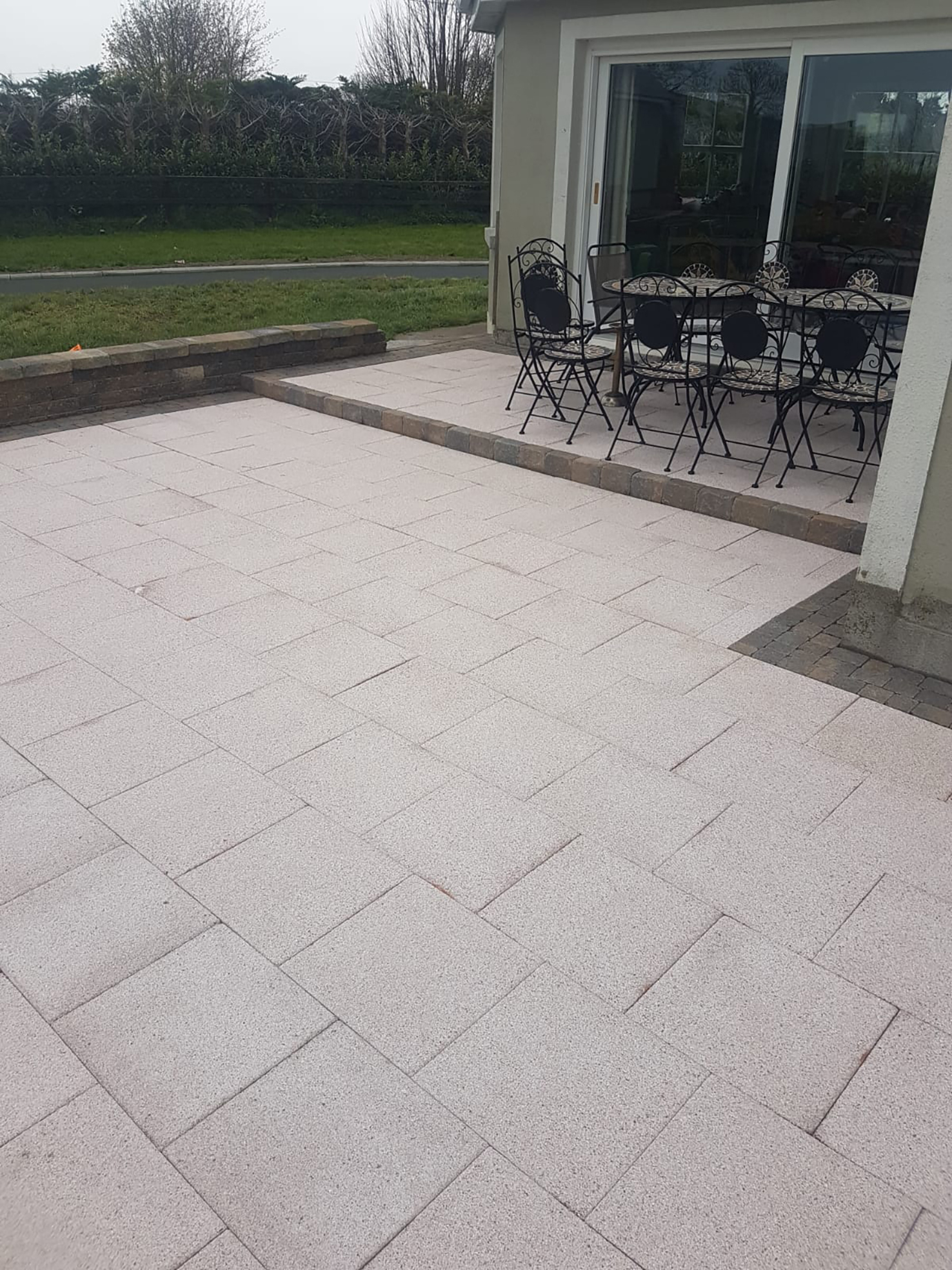 images/landscaping-10th-Jan-2022/patio-contractor-kildare-10.jpg